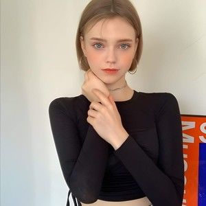 Meet your Posher, Qlhmjbke